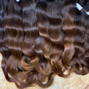 Tissage Ondulé Raw Hair avec Effet Ombré Brown - Naturel et Élégant